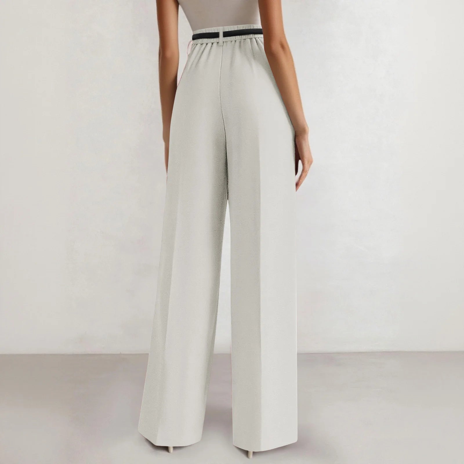 Wide-leg trousers with a flowing drape Women's high-waisted pleated casual trousers Sleek versatile trousers for commuting