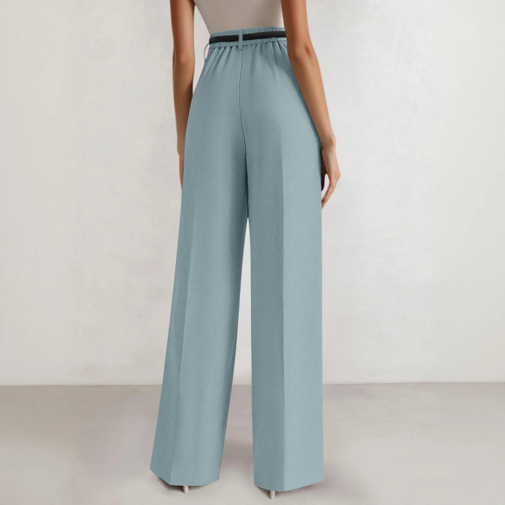 Wide-leg trousers with a flowing drape Women's high-waisted pleated casual trousers Sleek versatile trousers for commuting