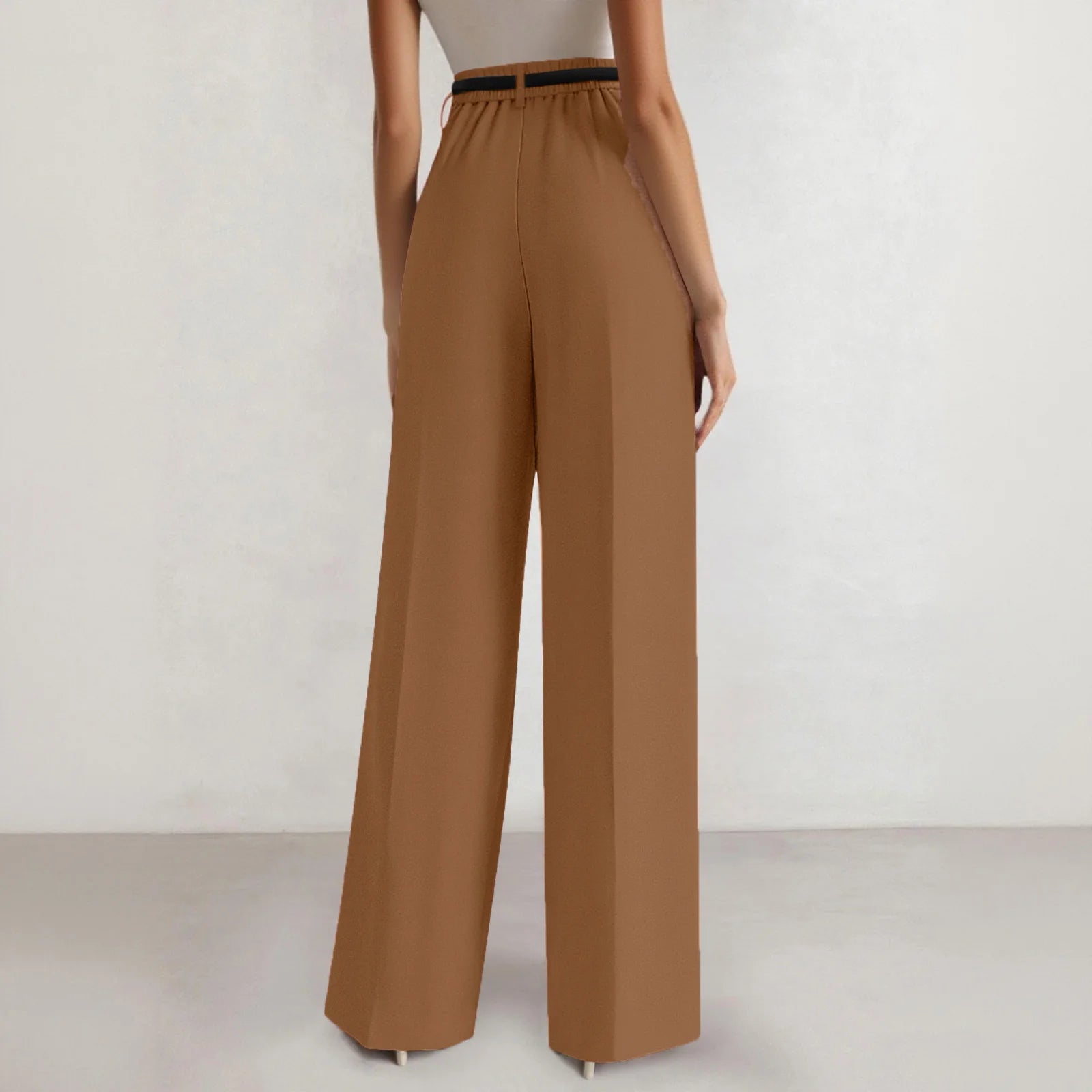 Wide-leg trousers with a flowing drape Women's high-waisted pleated casual trousers Sleek versatile trousers for commuting