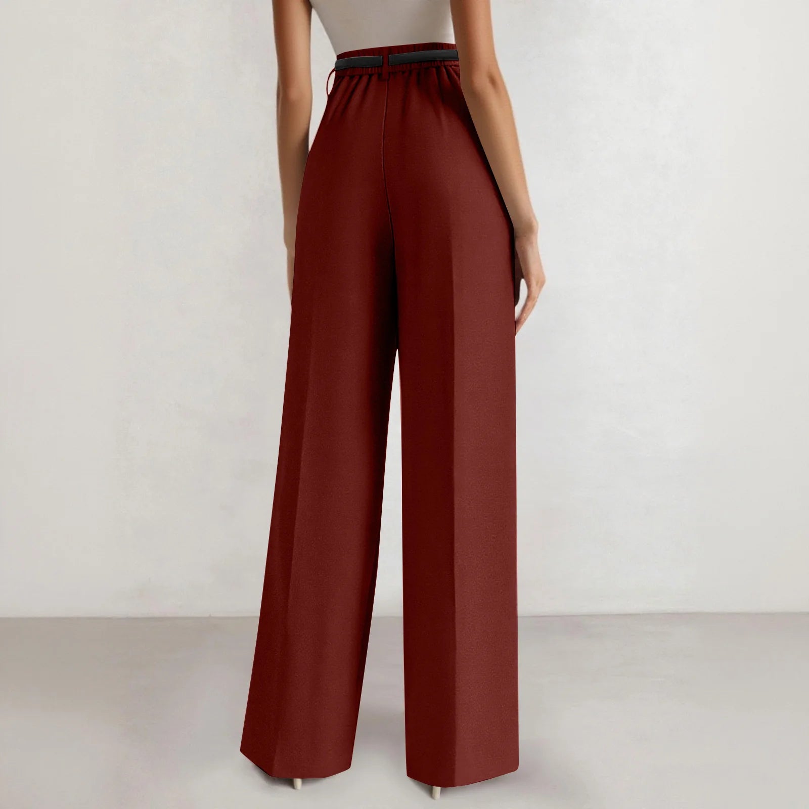 Wide-leg trousers with a flowing drape Women's high-waisted pleated casual trousers Sleek versatile trousers for commuting